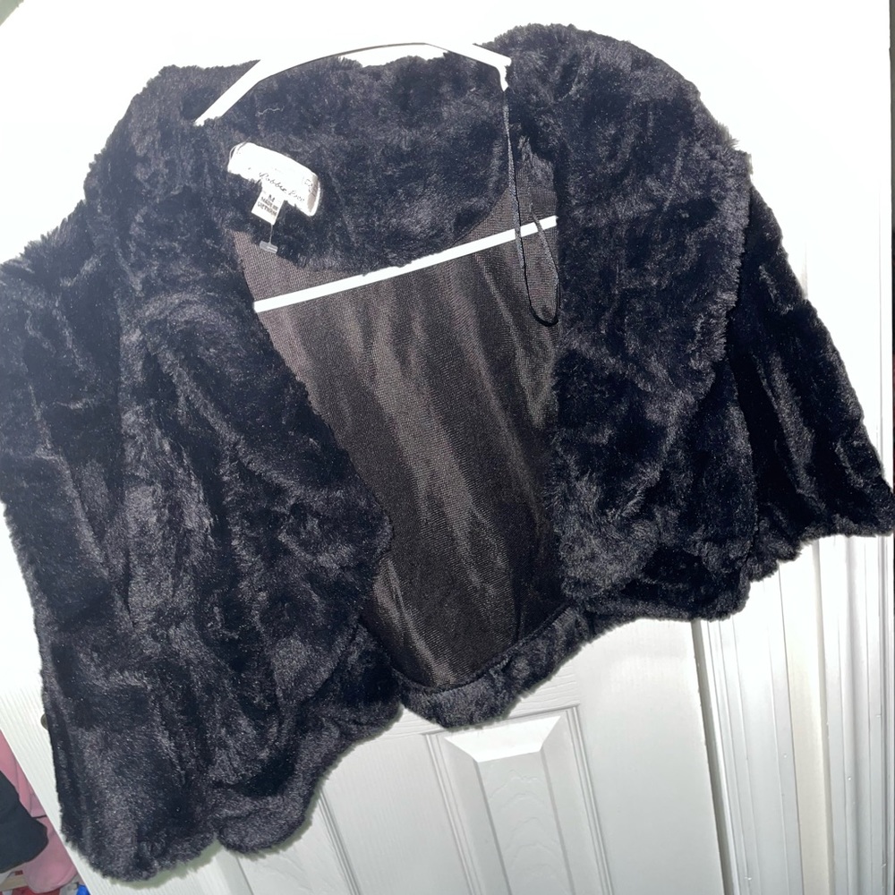 Black Short sleeve Fur Coat